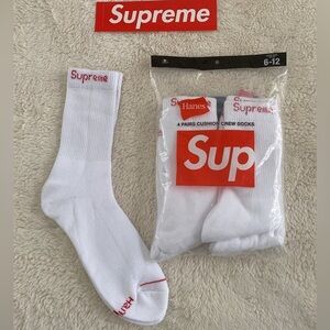 Supreme Socks (WHITE), Plus Red Box Logo Sticker